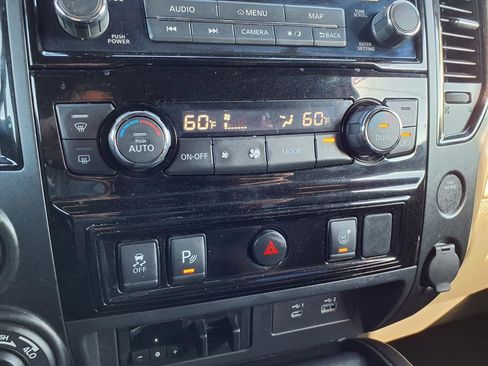 Used 2021 Nissan Titan PRO-4X w/ Pro-4x Utility Package image 7