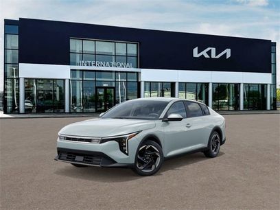 New 2025 Kia K4 EX