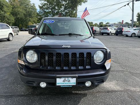 Used 2011 Jeep Patriot Latitude image 5