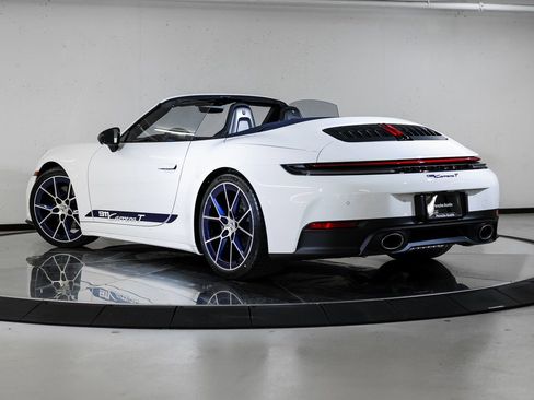 New 2026 Porsche 911 Carrera T image 3