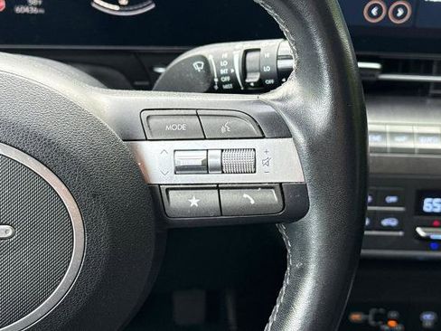 Used 2024 Hyundai Kona SEL AWD/4WD image 35