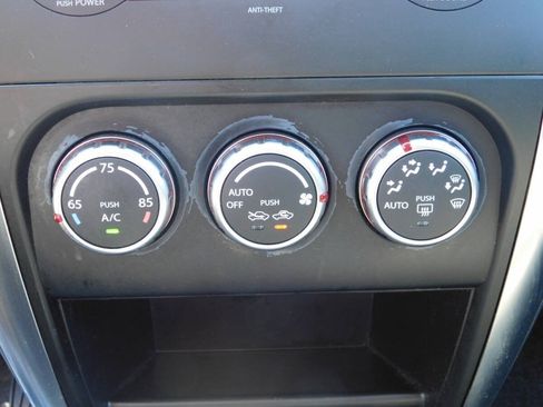 Used 2008 Suzuki SX4 AWD Hatchback w/ Touring Pkg image 12