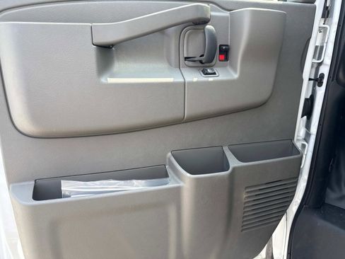 New 2025 Chevrolet Express 3500 w/ Power Convenience Package image 10