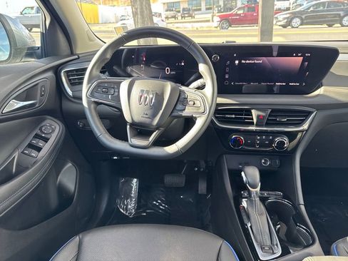 Used 2025 Buick Encore GX Sport Touring image 33