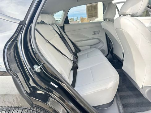 Used 2025 Hyundai Kona SEL image 39