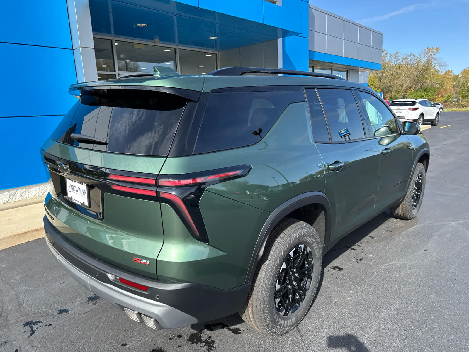 New 2027 Chevrolet Traverse RS AWD/4WD image 9