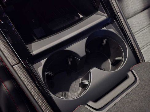 New 2026 Porsche Panamera GTS image 30