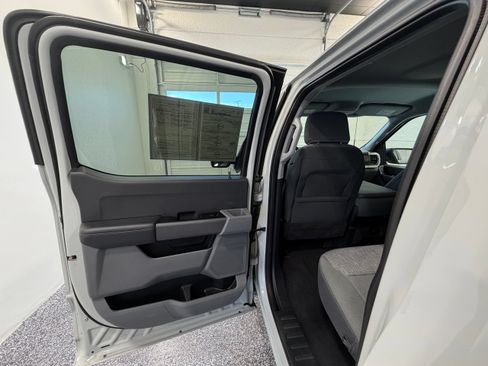 Used 2023 Ford F150 XLT AWD/4WD image 28