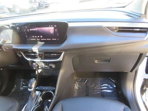Used 2024 Buick Encore GX Sport Touring w/ Comfort Package image 30