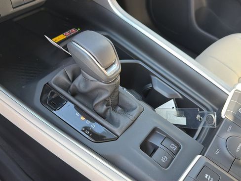 New 2026 Toyota Grand Highlander XLE FWD image 29