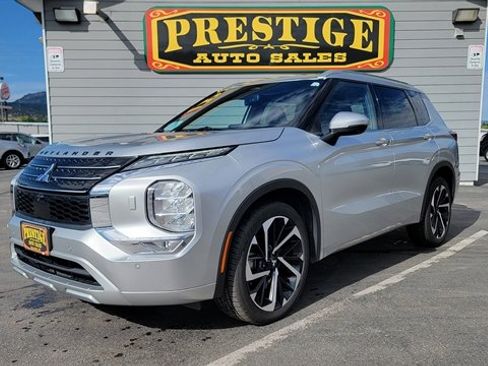 Used 2022 Mitsubishi Outlander SEL image 1