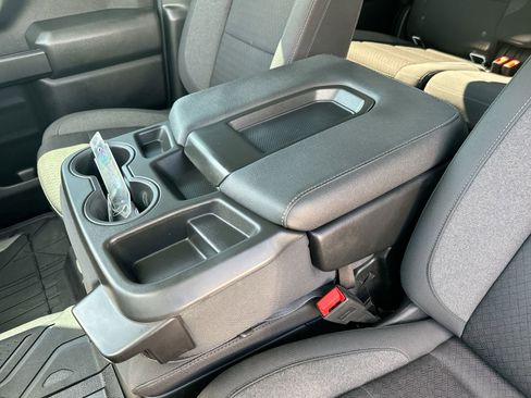 Used 2024 Chevrolet Silverado 2500 Custom w/ Custom Value Package image 20