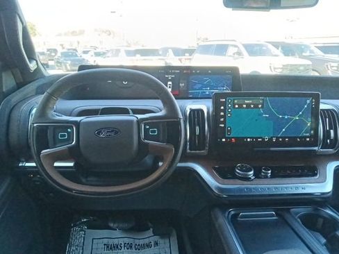 New 2025 Ford Expedition King Ranch AWD/4WD image 28