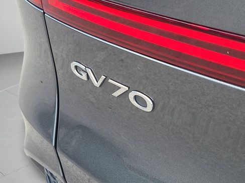 Used 2025 Genesis GV70 2.5T AWD/4WD image 31