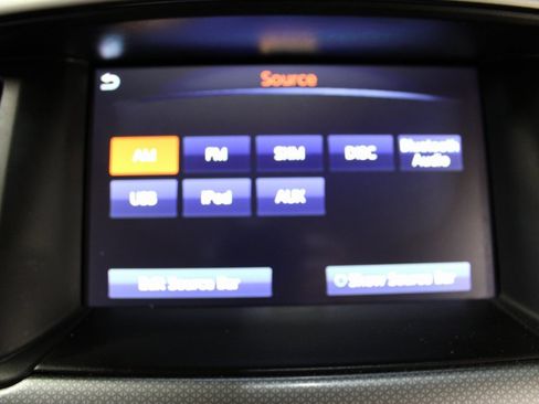 Used 2020 Nissan Pathfinder SL image 28