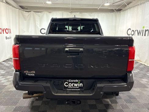 Used 2025 Toyota Tacoma SR5 AWD/4WD image 7