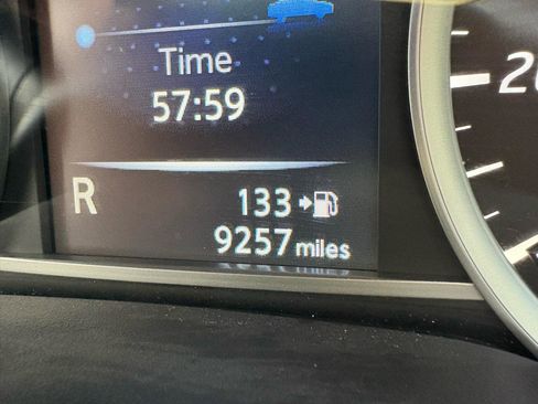 Used 2016 Nissan Sentra SV w/ Driver's Assist Package FWD image 36