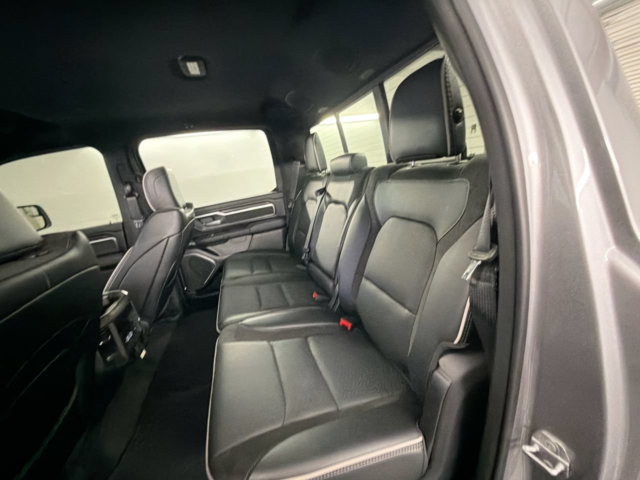 Used 2025 RAM 1500 Laramie w/ Sport Appearance Package AWD/4WD image 24