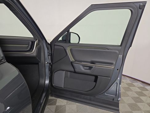 Used 2025 Rivian R1S Adventure AWD/4WD image 18