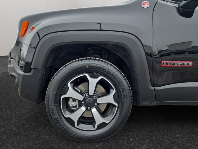 Used 2022 Jeep Renegade Trailhawk w/ Trailer Tow Group AWD/4WD image 4