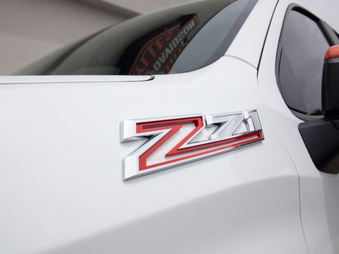 New 2026 Chevrolet Silverado 1500 RST AWD/4WD image 29