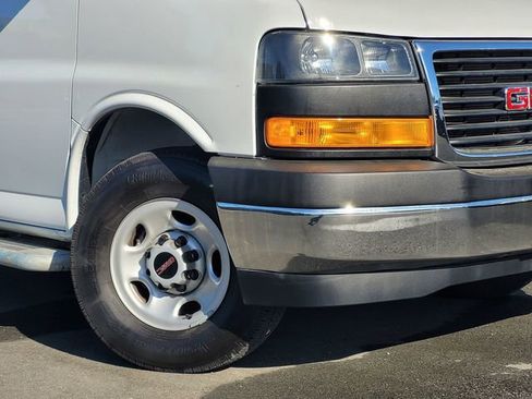 Used 2024 GMC Savana 2500 w/ Driver Convenience Package RWD image 3