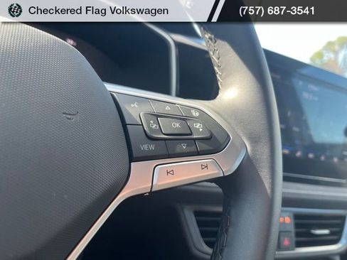 New 2026 Volkswagen Taos SE image 37