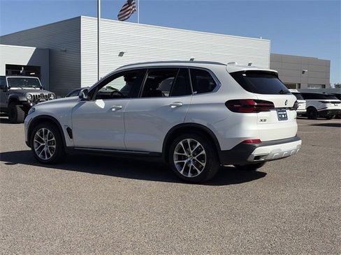 Used 2024 BMW X5 xDrive40i image 8