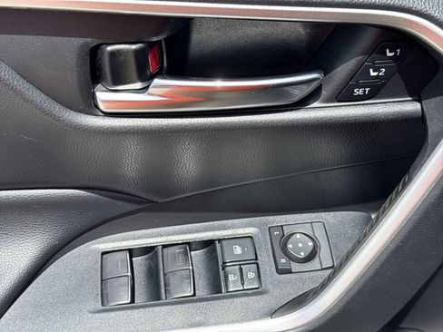 Certified 2022 Toyota RAV4 XLE Premium FWD image 15