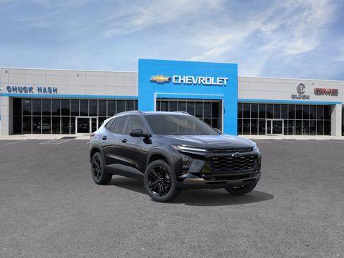 New 2026 Chevrolet Trax ACTIV w/ Driver Confidence Package FWD image 1