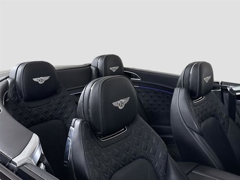 Used 2020 Bentley Continental GT V8 First Edition image 34