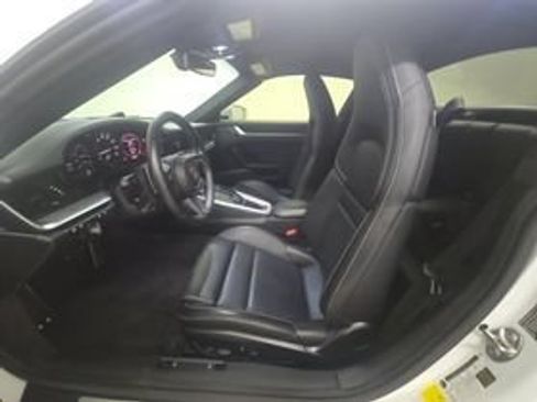 Used 2022 Porsche 911 Targa 4S w/ Premium Package AWD/4WD image 3
