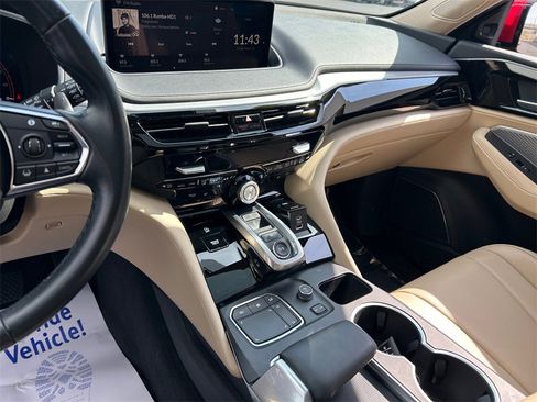 Used 2023 Acura MDX SH-AWD image 11