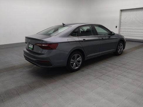 Used 2023 Volkswagen Jetta SE FWD image 10
