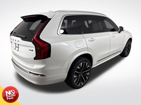 Used 2026 Volvo XC90 B6 Ultra AWD/4WD image 3