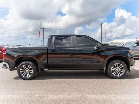 Used 2023 Chevrolet Silverado 1500 LT AWD/4WD image 8