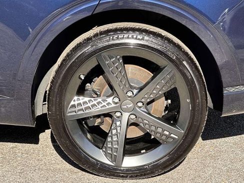 Used 2025 Genesis GV70 2.5T w/ Sport Prestige Package image 15