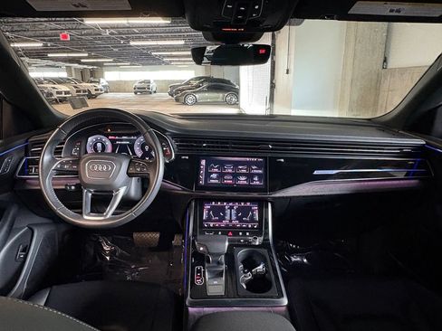 Used 2019 Audi Q8 Prestige w/ Towing Package AWD/4WD image 16
