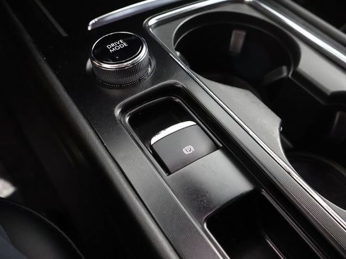 Used 2024 Lincoln Corsair AWD image 53