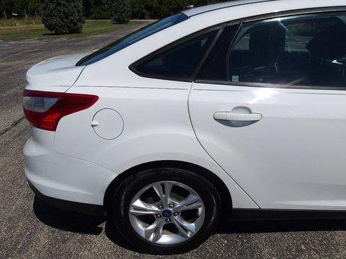 Used 2013 Ford Focus SE image 30