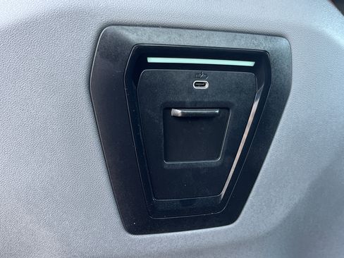 Certified 2025 BMW 530i 530i w/ Premium Package image 22