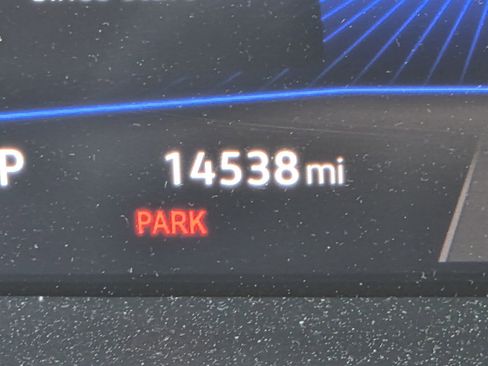 Used 2022 Volkswagen Jetta SE w/ Panoramic Sunroof Package image 21