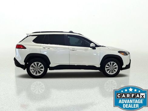 Used 2022 Toyota Corolla Cross LE FWD image 8