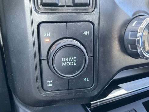 Used 2024 Ford F250 Lariat w/ Sport Appearance Package image 11