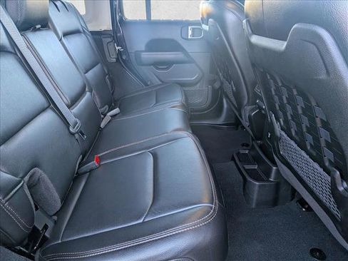 Used 2022 Jeep Wrangler Unlimited Rubicon w/ Trailer Tow Package image 21