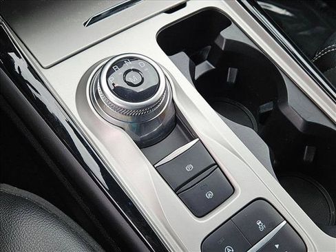 Certified 2022 Ford Explorer ST image 16