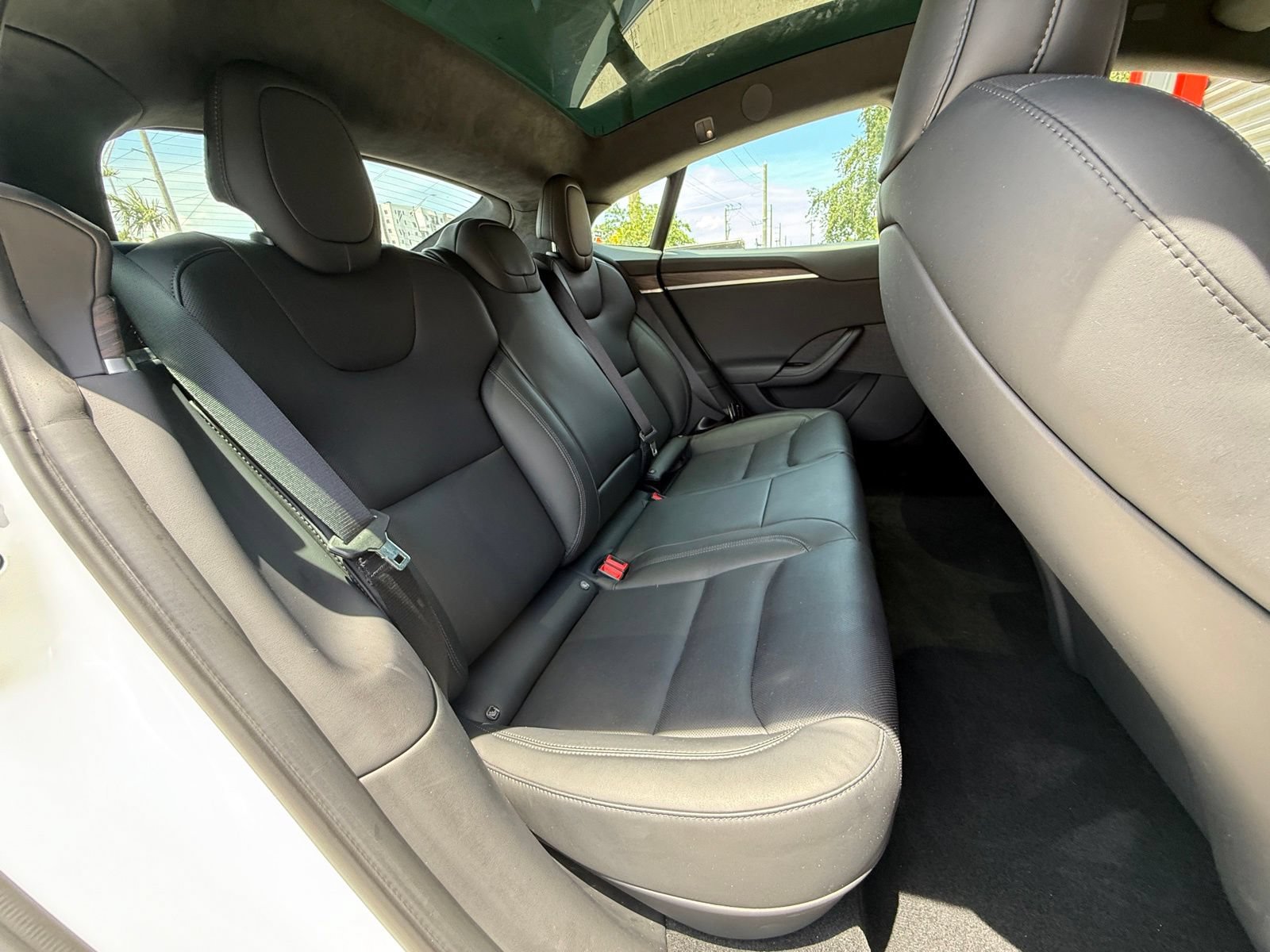 Used 2023 Tesla Model S AWD/4WD image 15