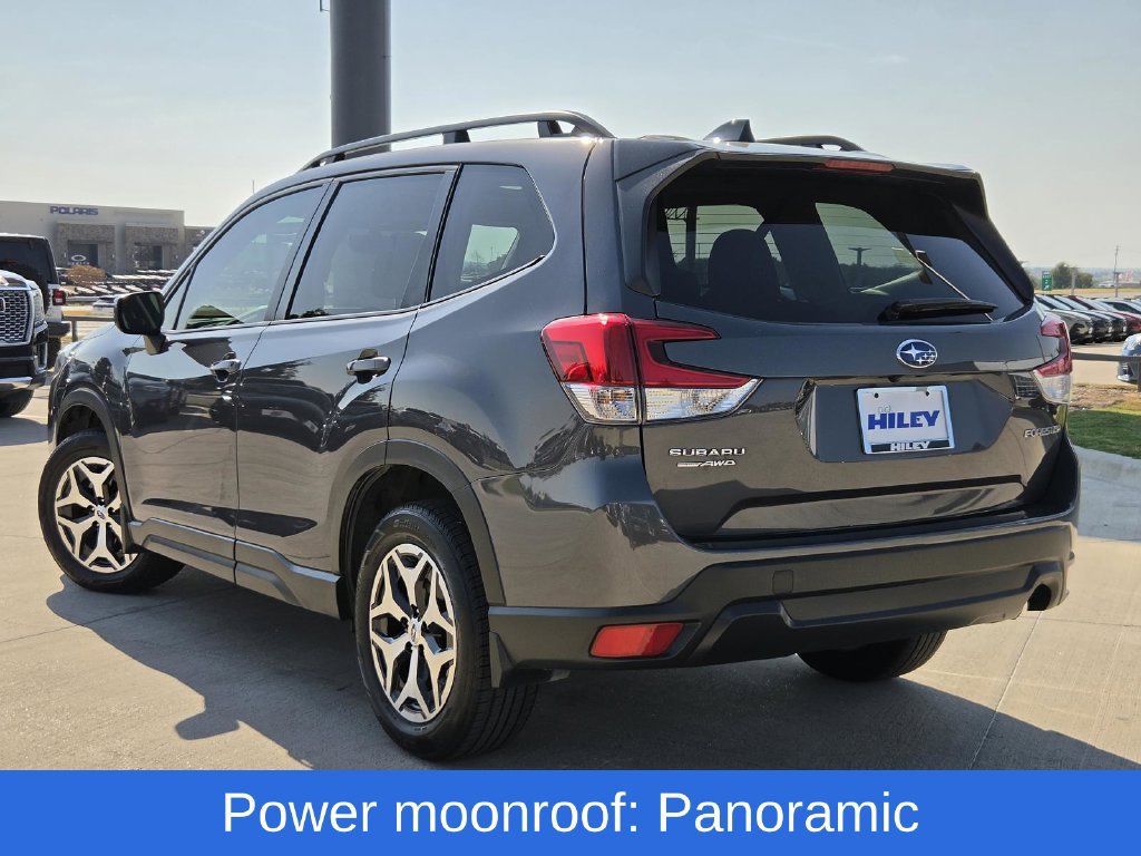 Used 2024 Subaru Forester Premium AWD/4WD image 3