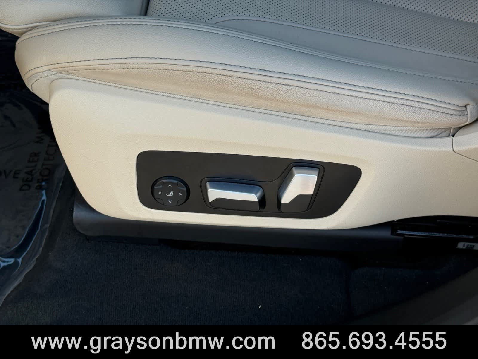 Used 2022 BMW X3 xDrive30i AWD/4WD image 13