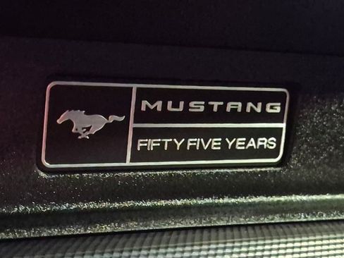 Used 2020 Ford Mustang Coupe w/ Equipment Group 101A RWD image 21